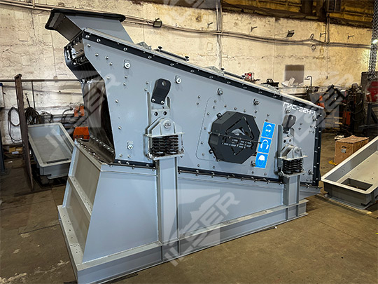 Закрытый инерционный грохот ГИС-32Н-1