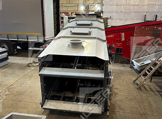 Закрытый инерционный грохот ГИС-32Н-1