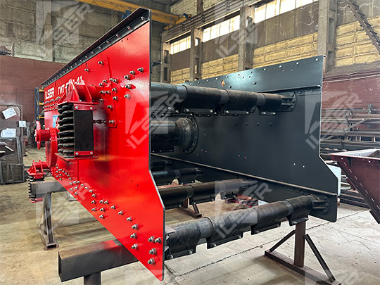 Инерционный грохот ГИТ-52